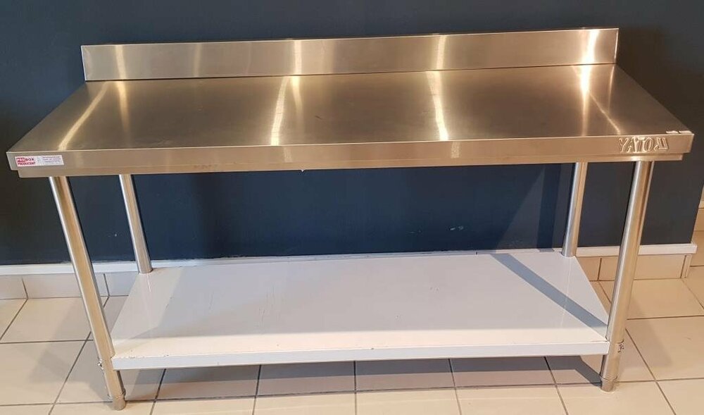 Stół przyścienny składany z półką 1600x600x850(H) + 100mm | Yato Gastro YG-09025