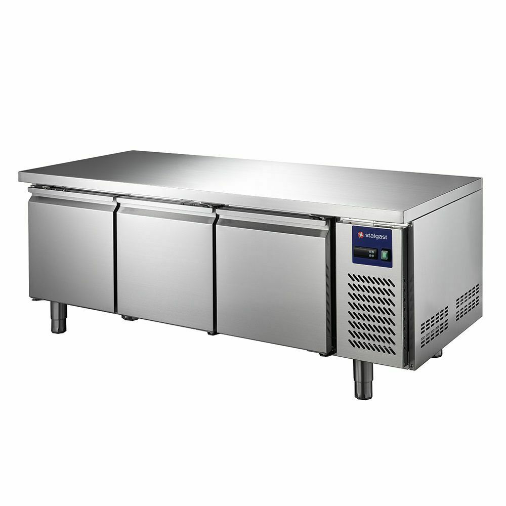 Podstawa chłodnicza, 3 drzwiowa 1600x700x650mm, 200 L | Stalgast 887336