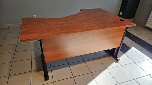 Biurko 1600x100x735 mm | BIURKO160 OUTLET